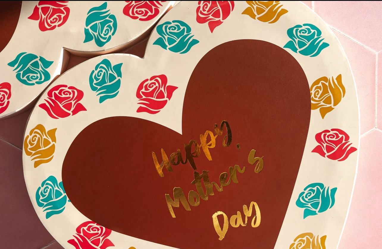 Fix Dessert Chocolatier Happy Mother's Day Box 2 Fix Dessert Chocolatier Happy Mother's Day Box - Image 2